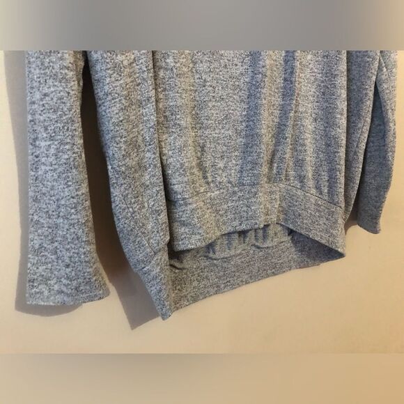 〰️ Wilfred | Grey/Silver Mockneck Sweater - Picture 2 of 3